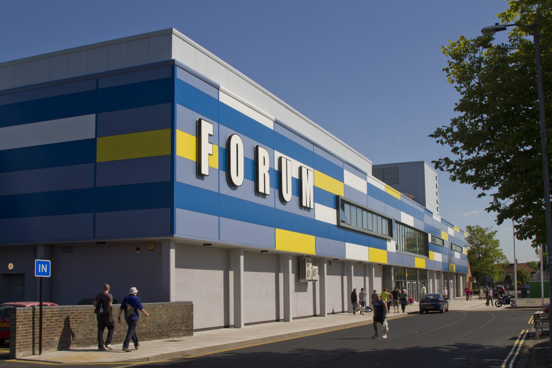 Forum-2011-scaled-e1596550021367